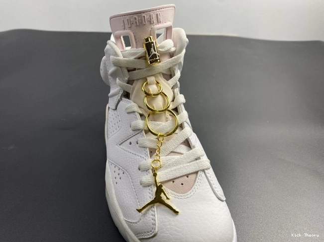 Kicktheory 6 Hoops Retro Jordan DH9696-100 (W) Gold Air 0823